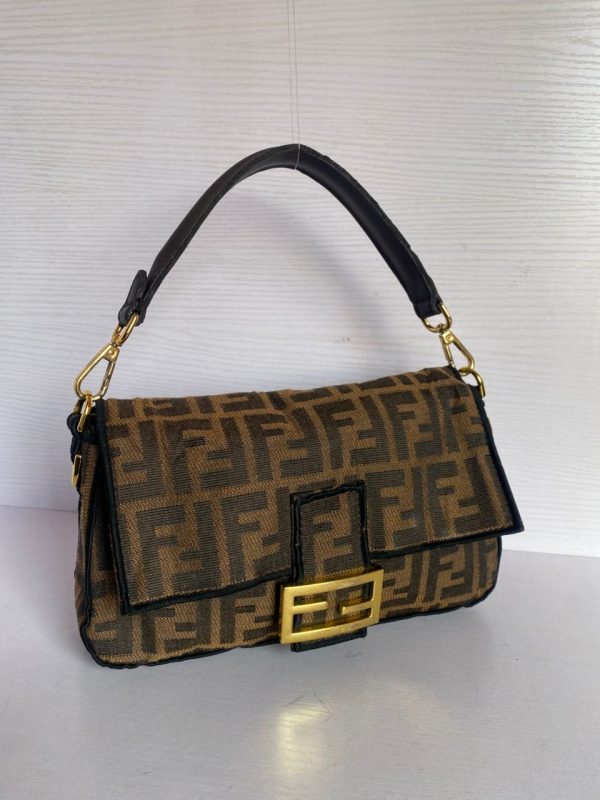 FENDI BAG